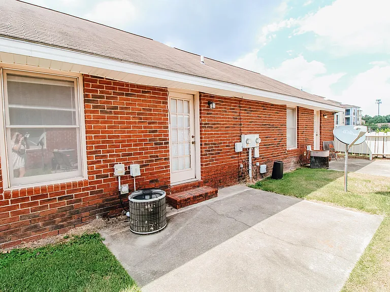 140 Lanier Dr #27-1 — Photo 9