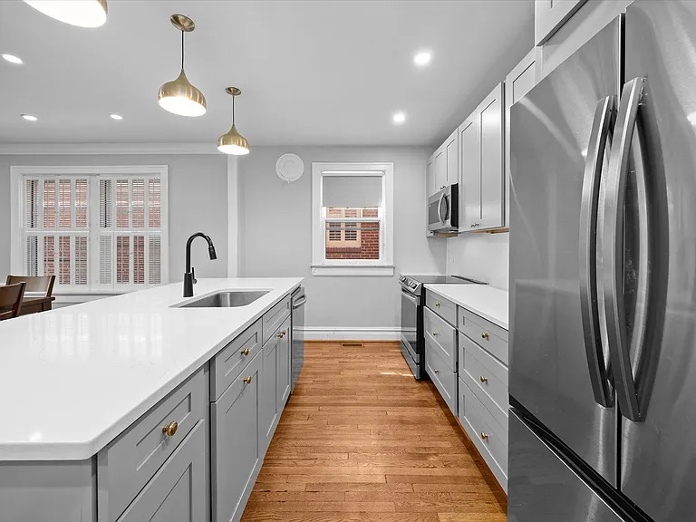 7373 Pershing Ave #1-1W — Photo 8