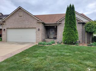 4128 Stone Post Rd, Newport, MI 48166