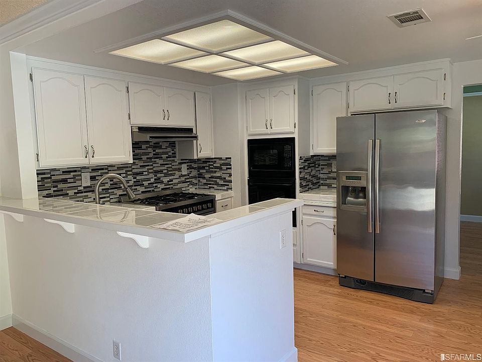 2nd image of 4559 Deerfield Dr