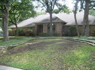 4 Highview Cir, Denton, TX 76205