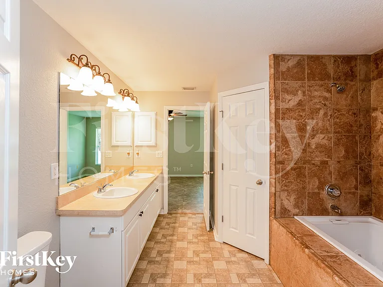 3102 Lucaya Ave — Photo 12