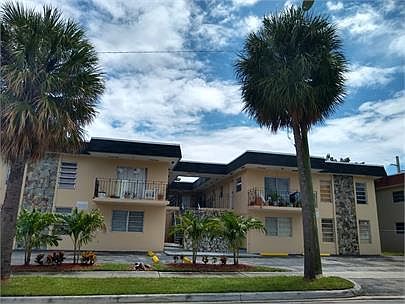 1st image of 16117 NE 19th Ct #15461955