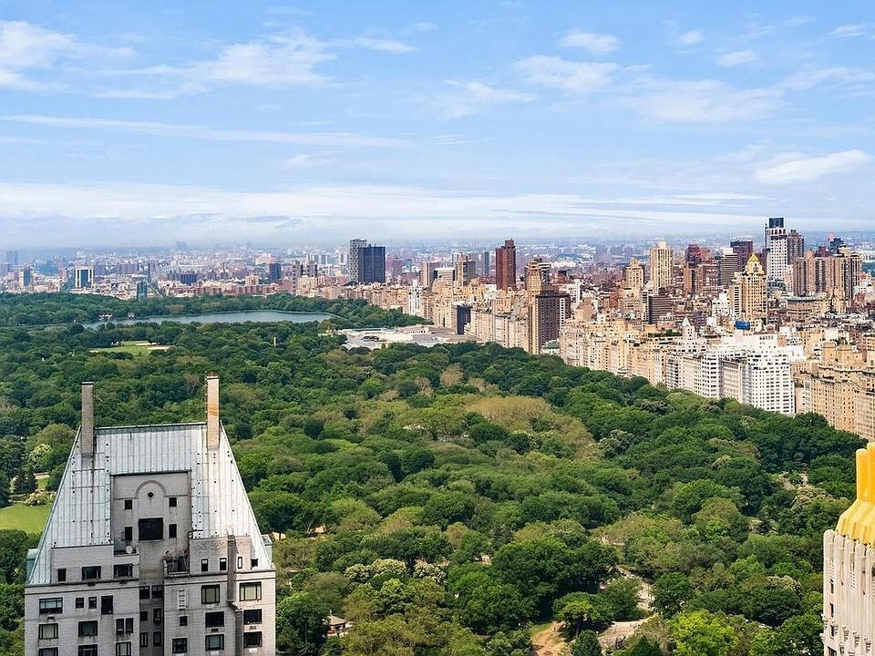 1st image of 150 W 56th St APT 5002