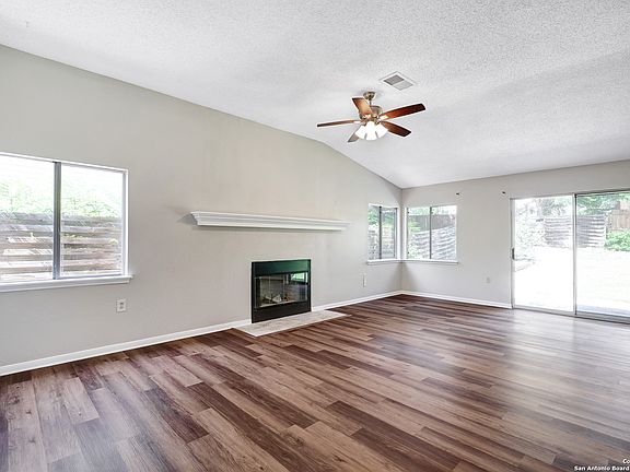 3rd image of 10332 Flatland Trl