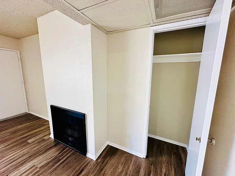 7259 Baird Avenue — Photo 17