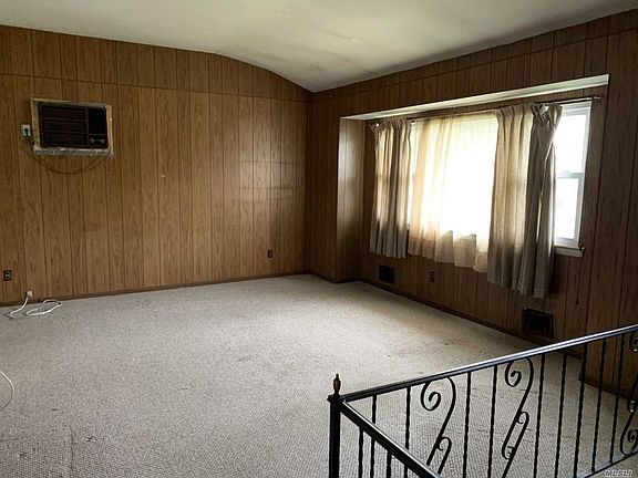 4th image of 132 Greene Ave
