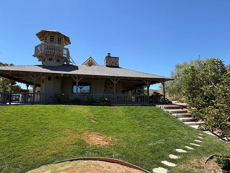 4466 Escondido Canyon Rd