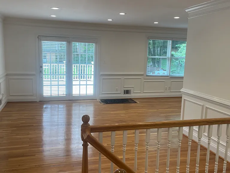 11912 Renwood Ln — Photo 12