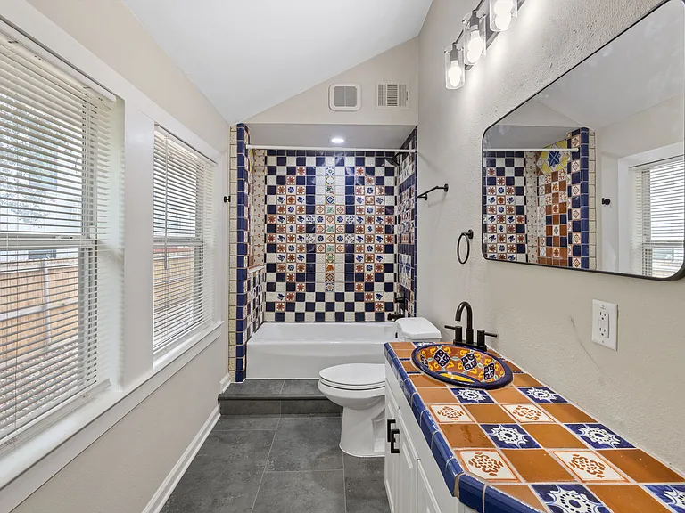 2834 Pearl St — Photo 20