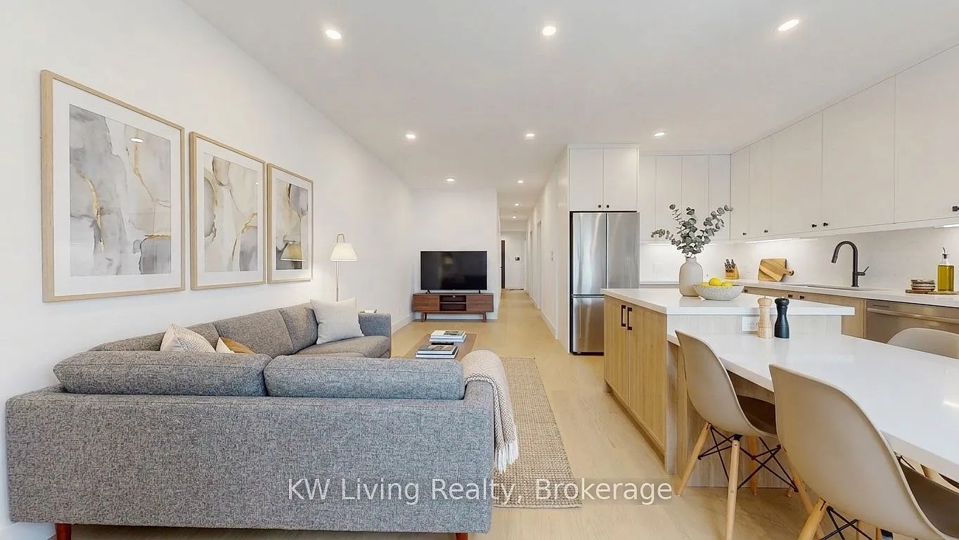 3 bed, $2,800 — Photo 1