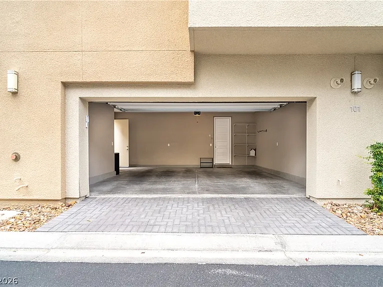 11250 Cactus Tower Ave #101 — Photo 19