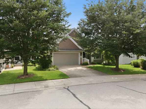 2175 Gray Oak Cv, Portage, MI 49024