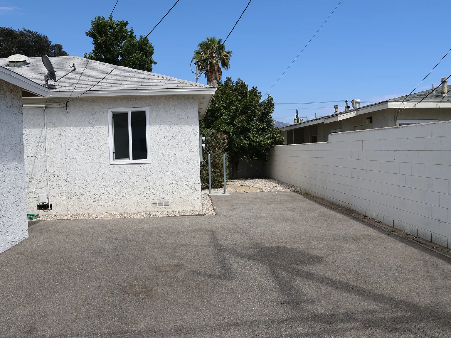 2 bed, 816 sqft, $2,650 — Photo 3
