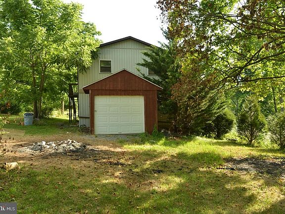 4th image of 109 Corner Rd