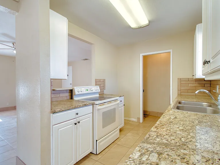 2300 Rattlesnake Gulch Rd — Photo 13
