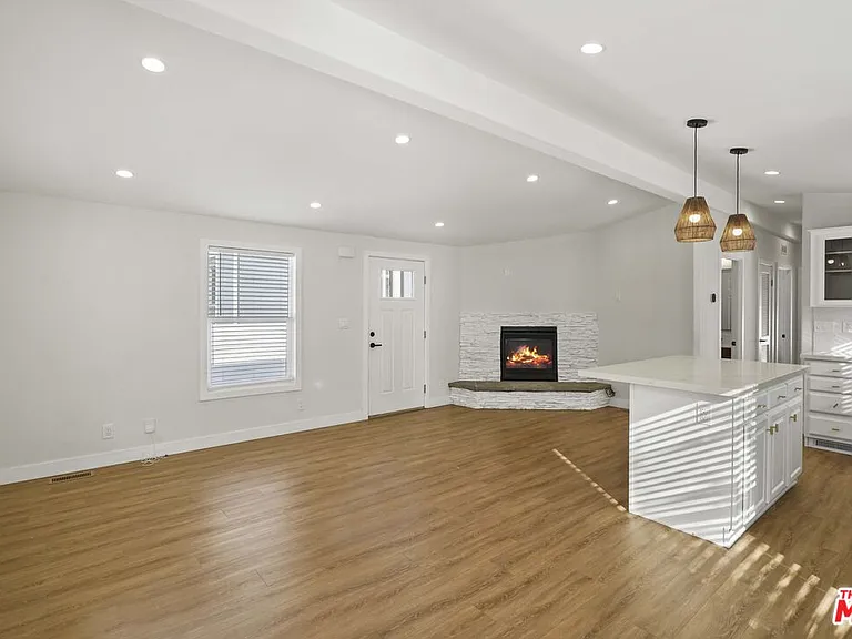 30473 Mulholland Hwy #109 — Photo 3