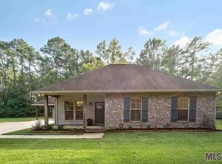 29355 Red Oak Rd, Livingston, LA 70754