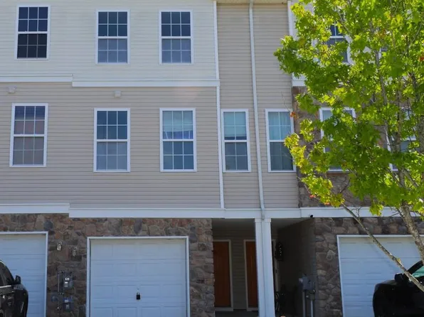 10 Rowand Way E, Clementon, NJ 08021