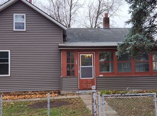 1127 Liberty St, La Crosse, WI 54603