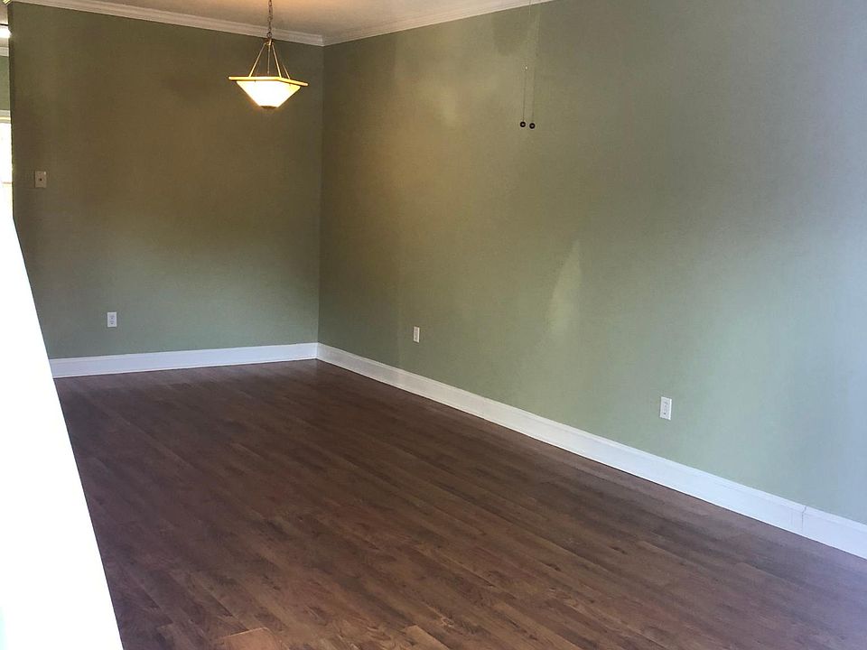 Large open floor plan for living and dining area.