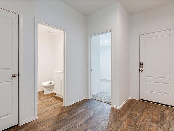 4th image of 4306 Zeke Estates Ln