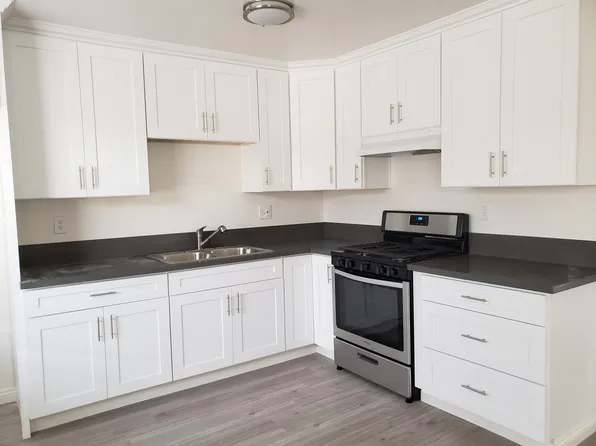 2020 Vanderbilt Ln #7, Redondo Beach, CA 90278