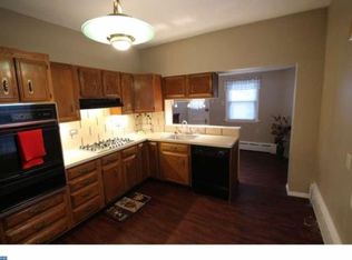 91 S State Rd, Upper Darby, PA 19082