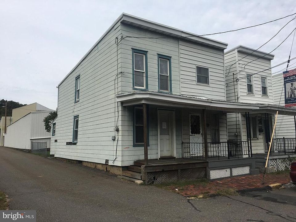 1st image of 23 W Carroll St