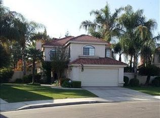 1008 Breckland St, Bakersfield, CA 93311