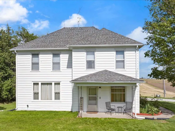 22513 470th St, Oakland, IA 51560