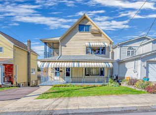 141 Walnut St, Dunmore, PA 18512