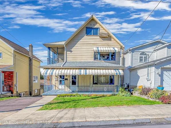 141 Walnut St, Dunmore, PA 18512