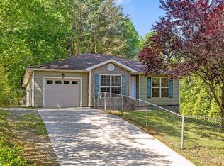 10700 Lonnie Ln, Ooltewah, TN 37363