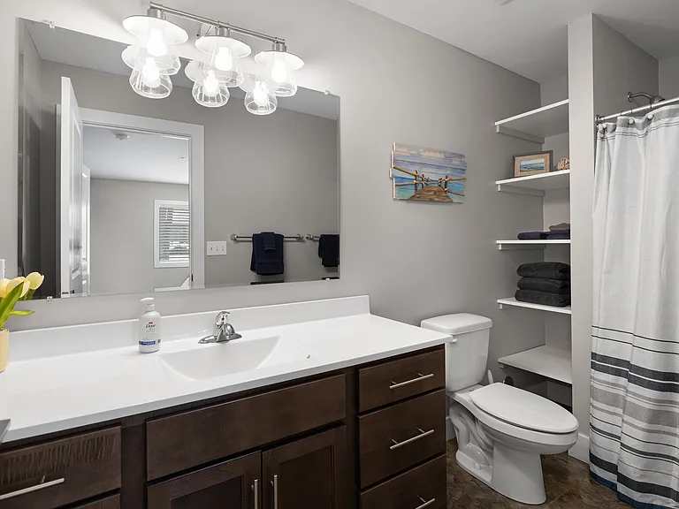 525 S Garfield Ave #H — Photo 8