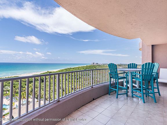 4th image of 700 Ocean Royale Way