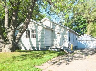 1220 Edith Ave NE, Grand Rapids, MI 49505