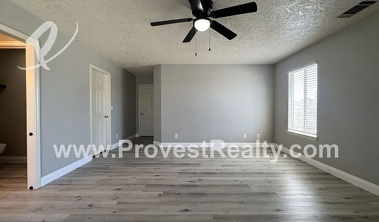 13858 Rincon Rd — Photo 14