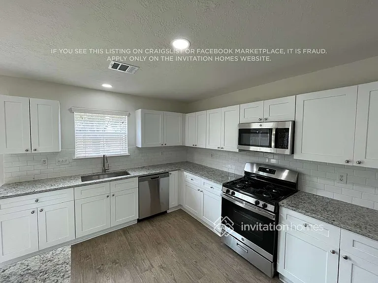 6427 Founding Dr — Photo 5