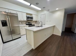 980 Memorial Village Dr #47, Houston, TX 77024
