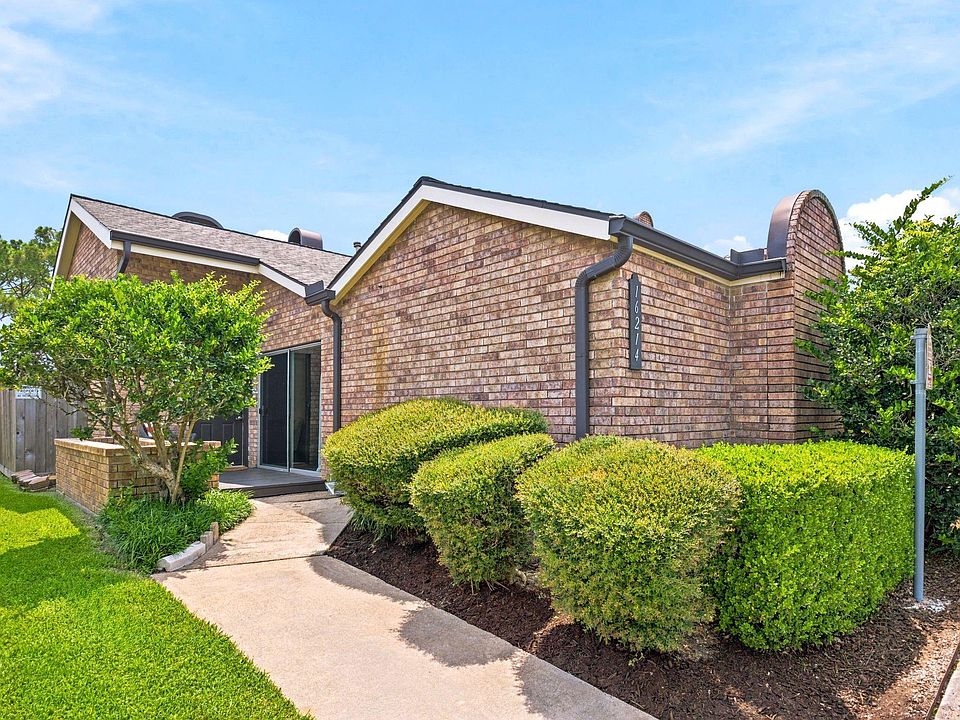 1st image of 16214 Seahorse Dr