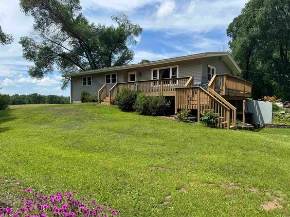 3332 Highway 133, Blue River, WI 53518