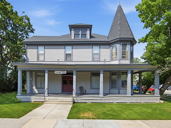 4th image of 301 S 4th St