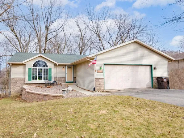 11632 North Crestwood Drive, Edgerton, WI 53534
