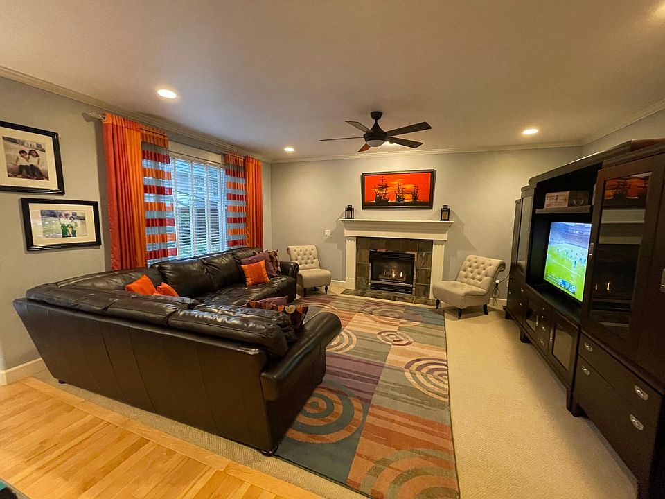 Family room from the nook