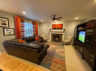 1129 108th Ave SE, Bellevue, WA 98004