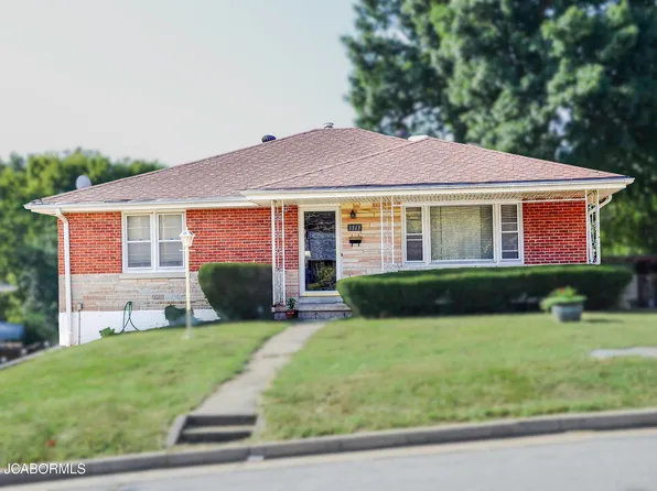 1513 Stadium Blvd, Jefferson City, MO 65109