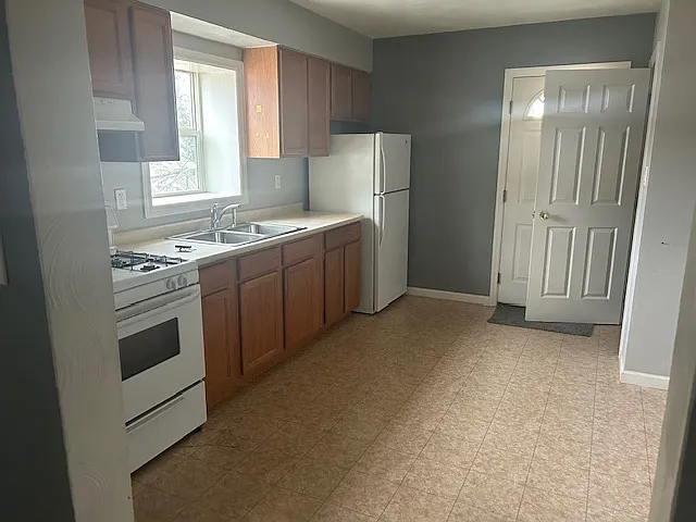 1 bed, 844 sqft, $1,250 — Photo 3