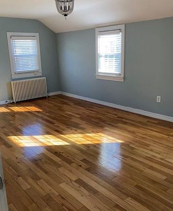 2nd image of 80 Carlton Ave