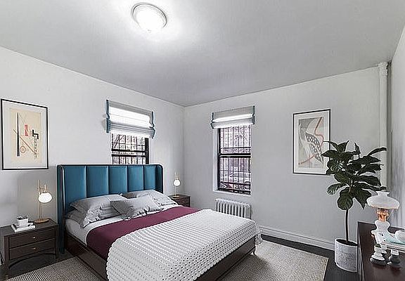 3rd image of 176 E 3rd St APT 4
